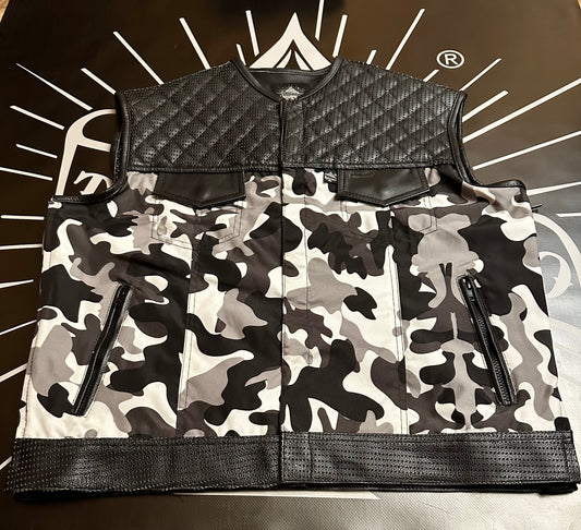 Camo Black Hybrid Expandable Vest