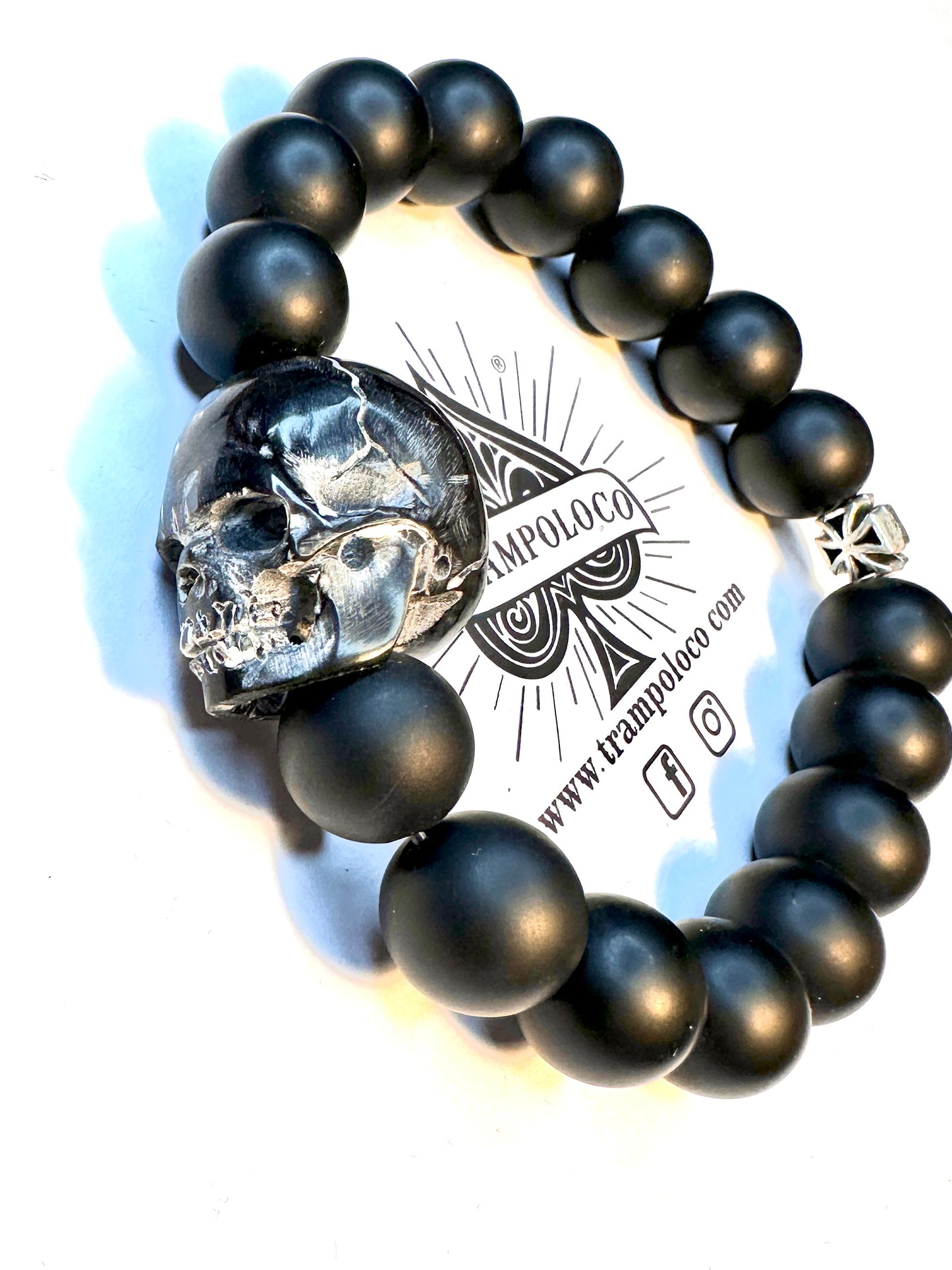 BLACK SKULL