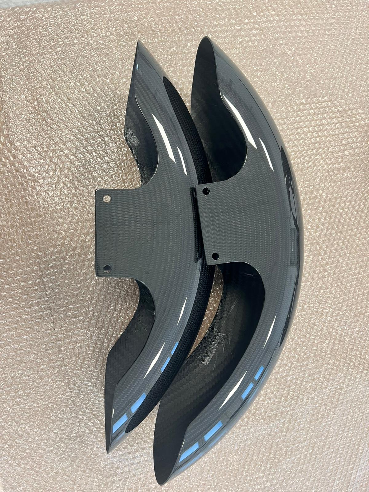 AVAILABLE Race Carbon Front Fender with 19" Wheel from 2014 to Present