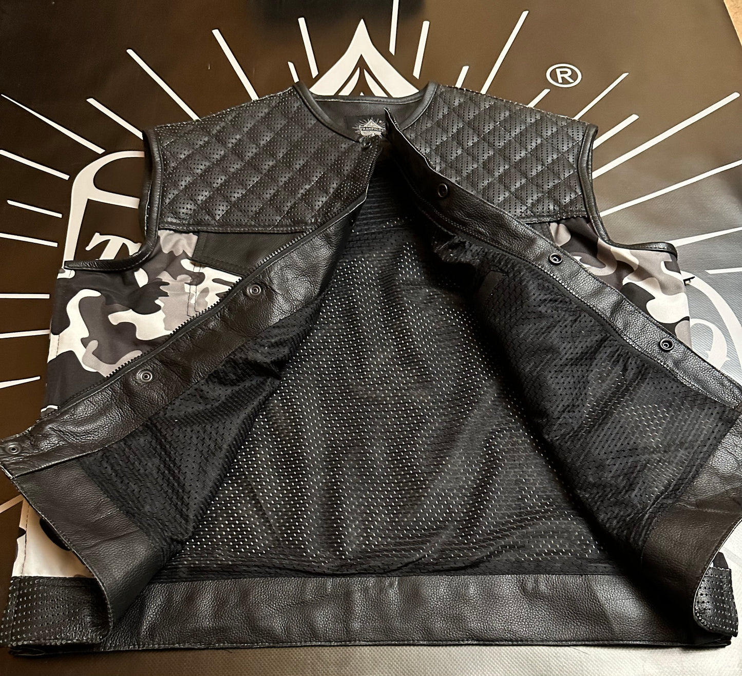 Camo Black Hybrid Expandable Vest