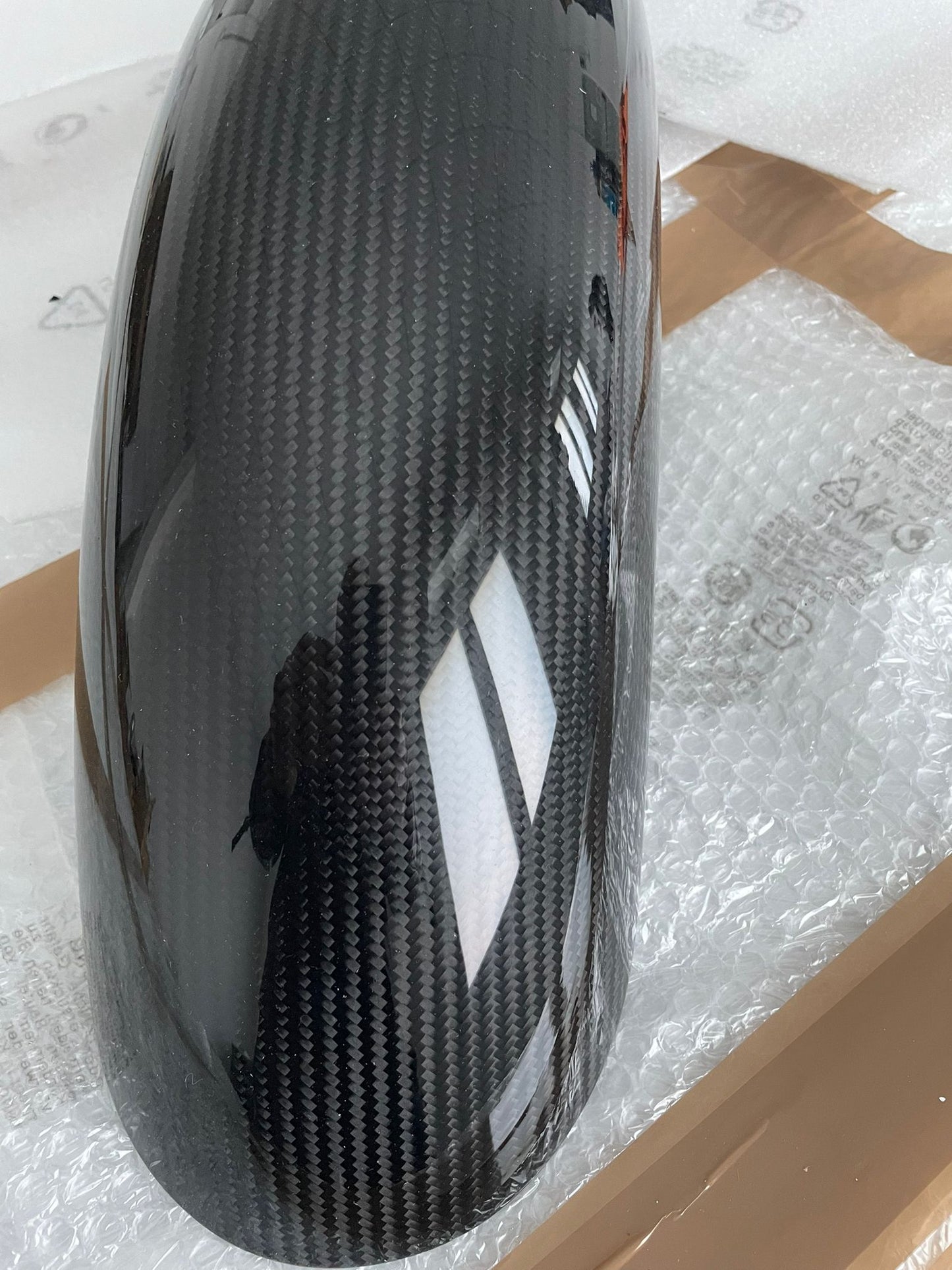 AVAILABLE Race Carbon Front Fender with 19" Wheel from 2014 to Present