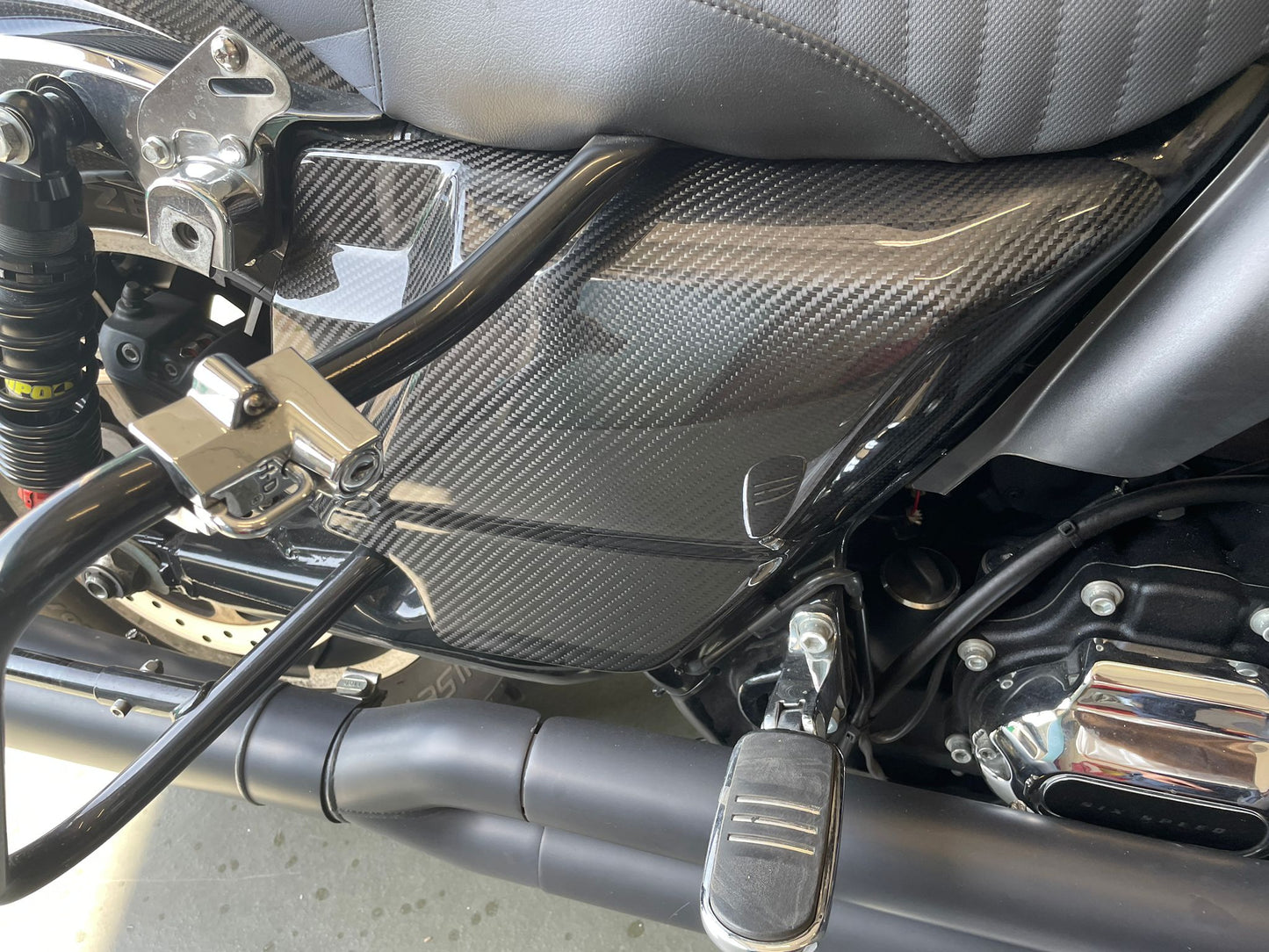 Full Carbon Side Panels Baggers 2009 Up