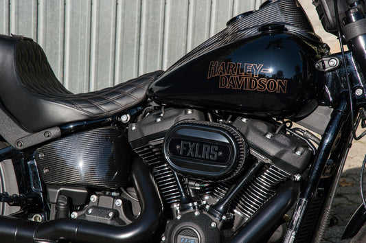 Full Carbon Side Panels Softail M8 2018 Up